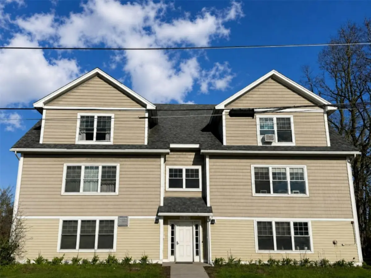 354 Manhattan Drive #11, Burlington, VT 05401 - #1