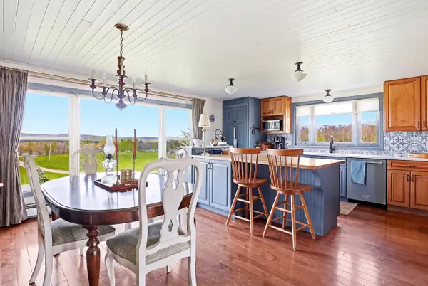 557 South Barnstead Road, Barnstead, NH 03225