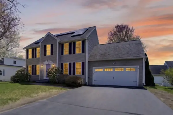 54 Pine Hill Road, Nashua, NH 03063
