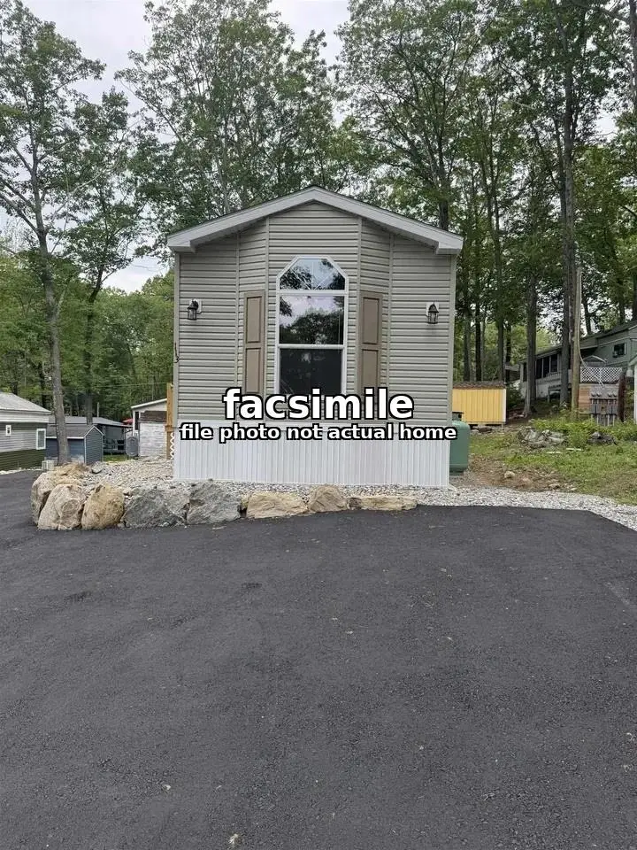 48 WINDY ACRES Park, Charlestown, NH 03603 - #3