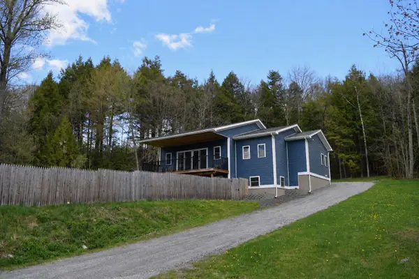 1882 Paine Turnpike S, Berlin, VT 05602