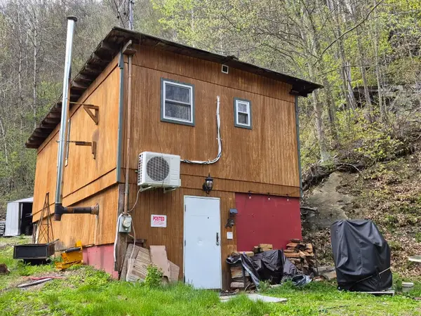 319 River S Road, Putney, VT 05346