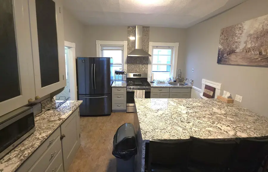 729 Pine Street, Manchester, NH 03104 - #3