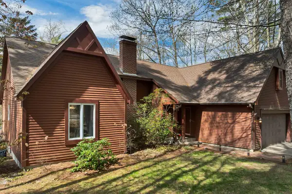 35 Robin Acres Drive, Wolfeboro, NH 03894