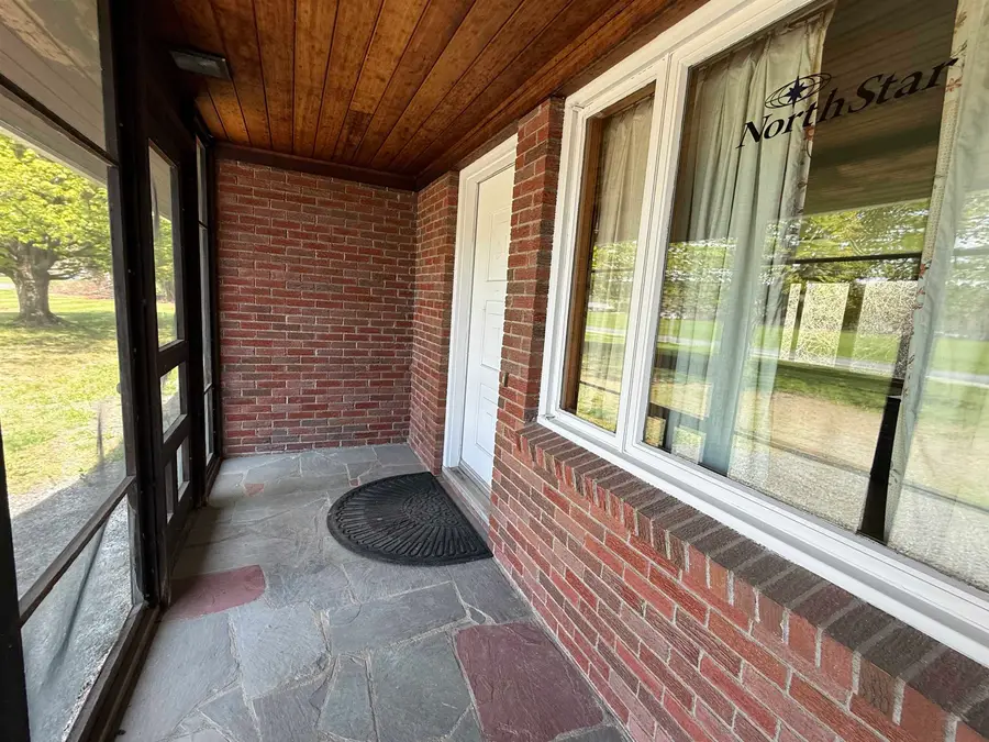 422 Governor Hunt Road, Vernon, VT 05354 - #2