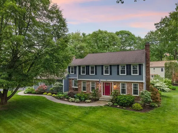 20 Cedarview Lane, Hampton, NH 03842
