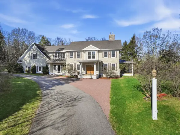 132 Point View Drive, Shelburne, VT 05482