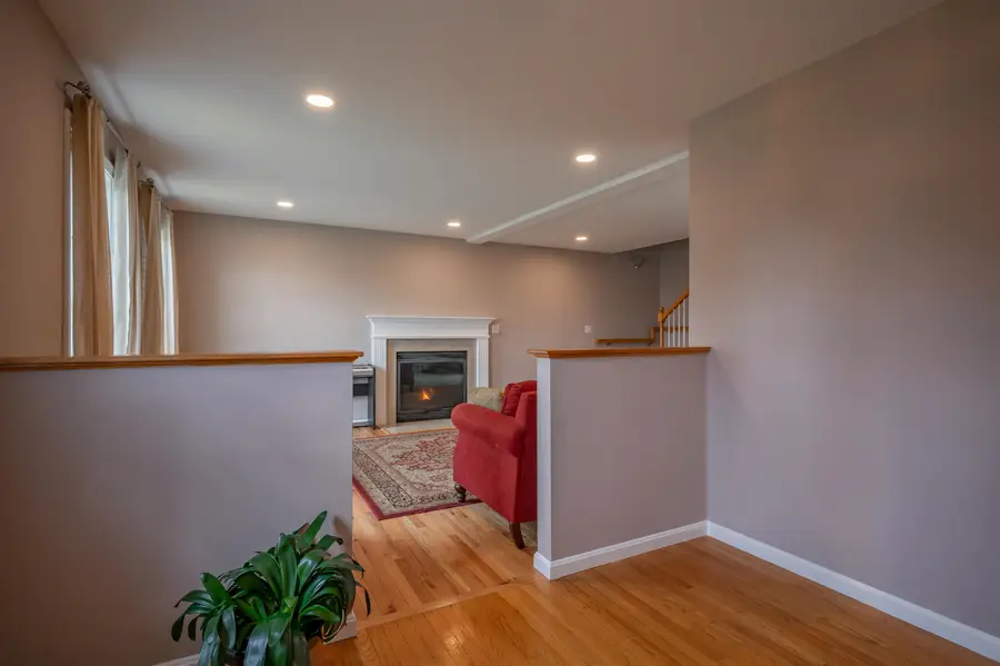 23 Normandy Way, Nashua, NH 03063 - #3