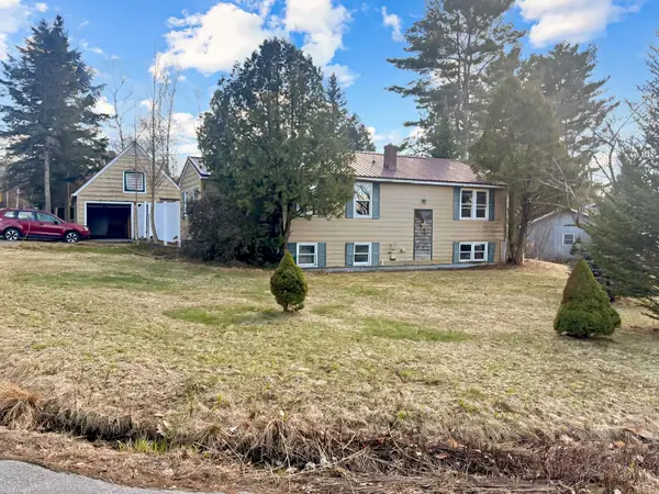 24 Morrison Hill Drive, Littleton, NH 03561