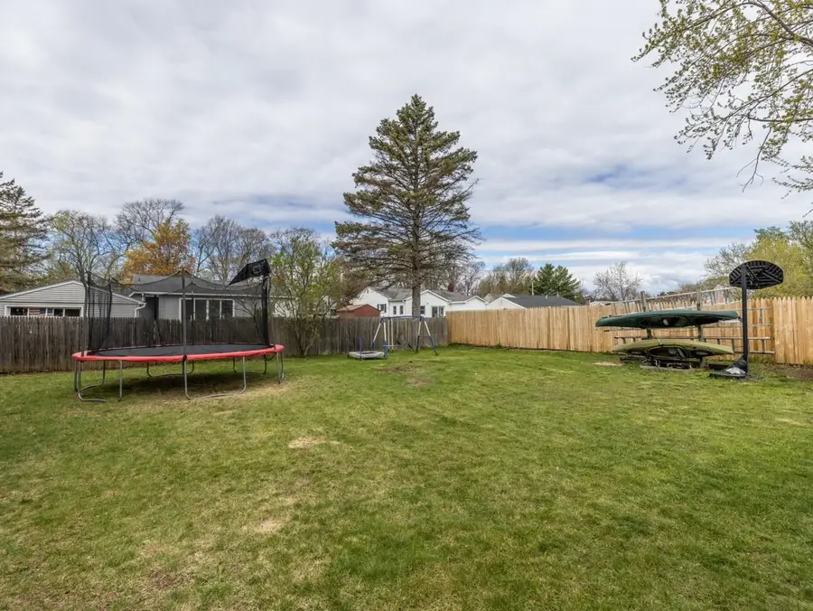 2083 North Avenue, Burlington, VT 05408 - #3