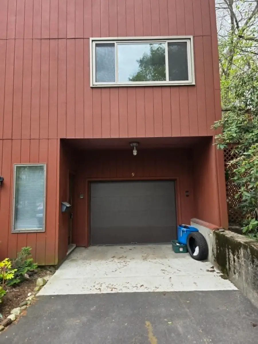 9 Evergreen Lane, Brattleboro, VT 05301 - #2