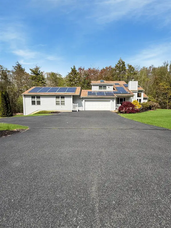 87 Pilgrim Circle, Hampstead, NH 03826