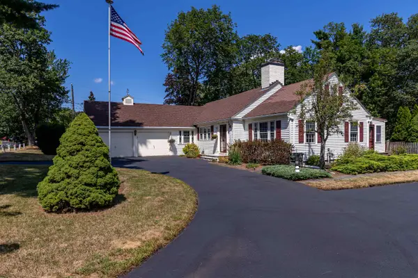 1391 Old North Main Street, Laconia, NH 03246