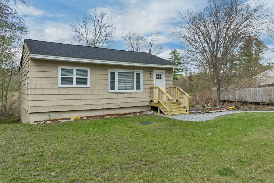 885 High Street, Candia, NH 03034 - #2
