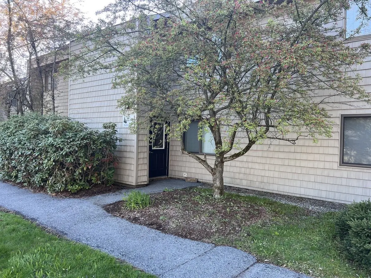 59 Hawthorne Circle, South Burlington, VT 05403 - #1
