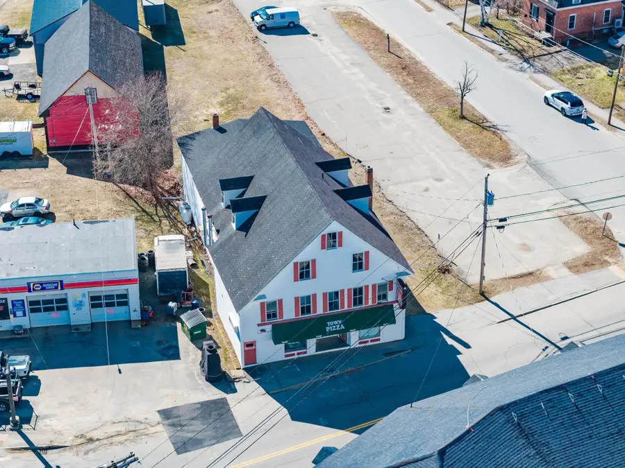 27 Carroll Street, Pittsfield, NH 03263 - #3