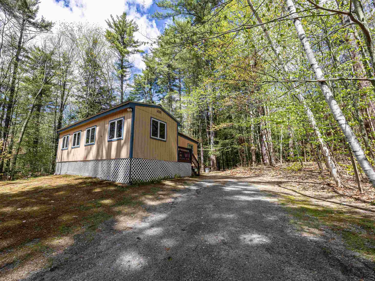 5 Twin Oaks Road, Bradford, NH 03221 - #1