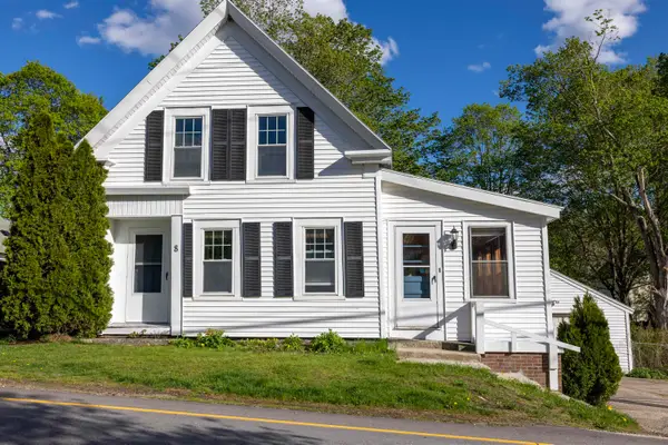 8 Old Manchester Road, Raymond, NH 03077