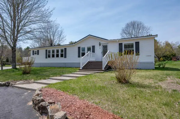 2 Kennedy Street, Epsom, NH 03234