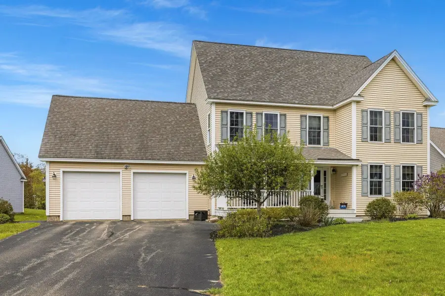 8 Mason Drive, Stratham, NH 03885 - #3