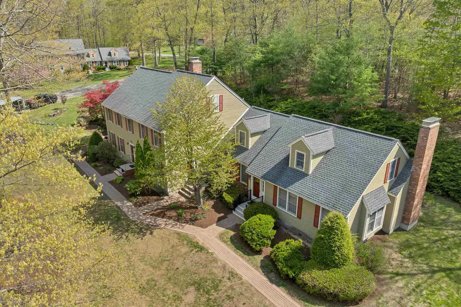 3 Seaver Brook Lane, Plaistow, NH 03865 - #2