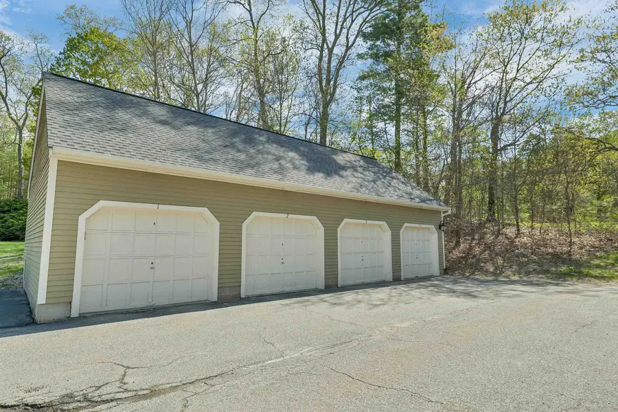 3 Seaver Brook Lane, Plaistow, NH 03865 - #3