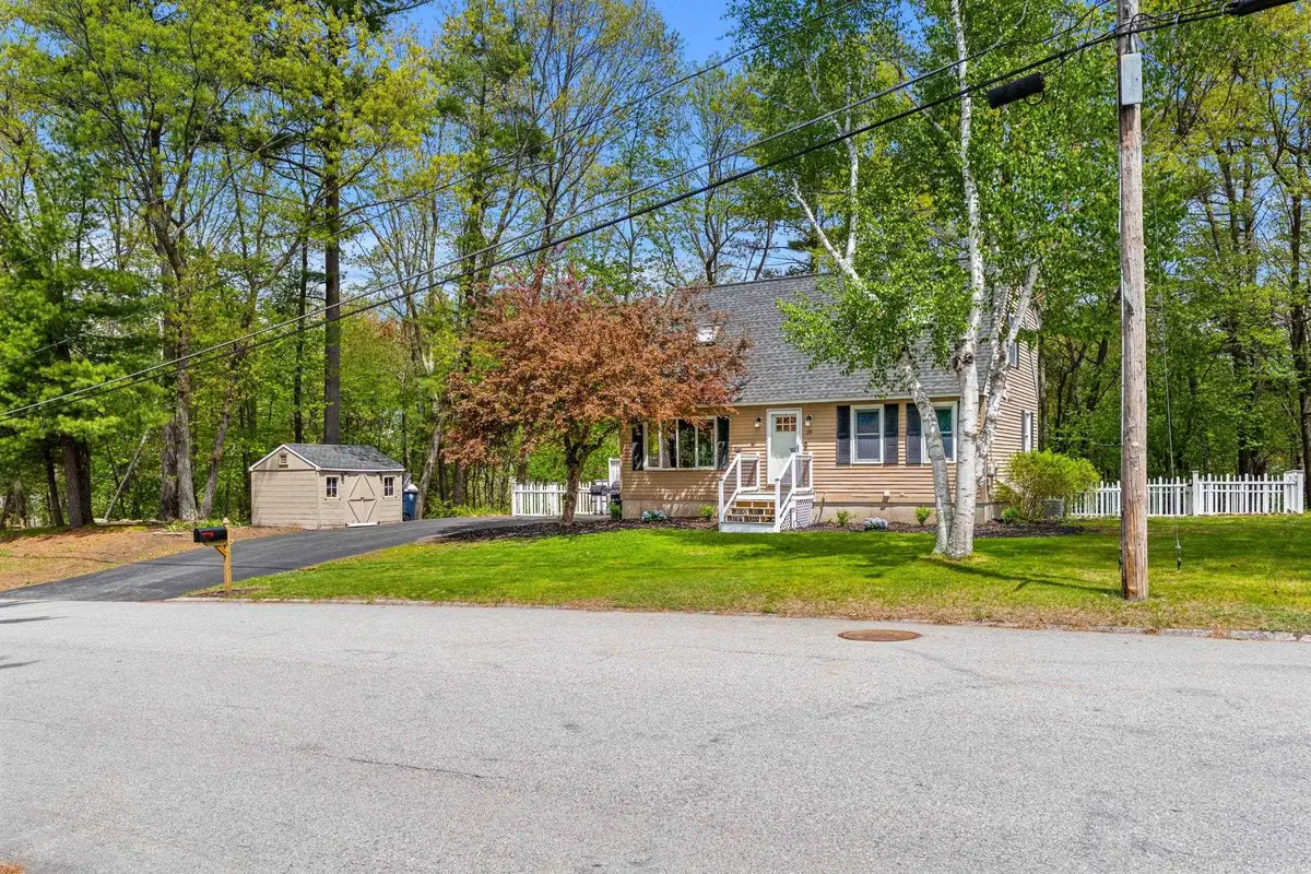 29 Hazel Avenue, Nashua, NH 03062 - #1