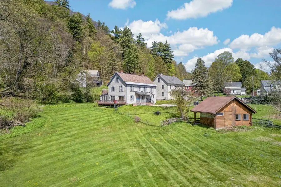 9-11 McGarry Street, Proctor, VT 05765 - #3