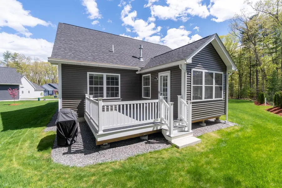 6 Anita Drive #11, Hudson, NH 03051 - #3