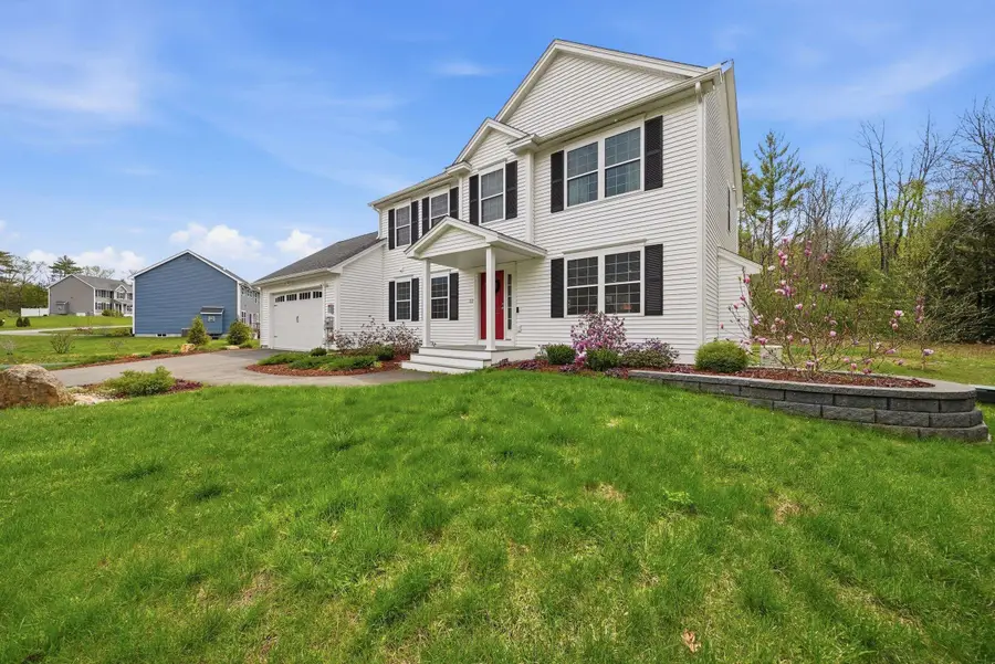 12 Sandybrook Drive, Raymond, NH 03077 - #3