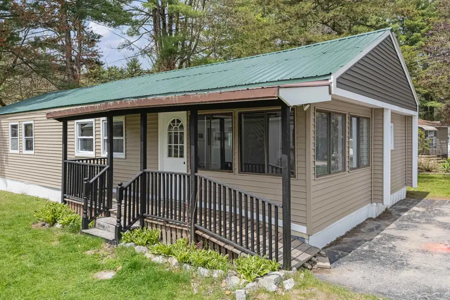 8 Dart Street, Hooksett, NH 03106 - #2