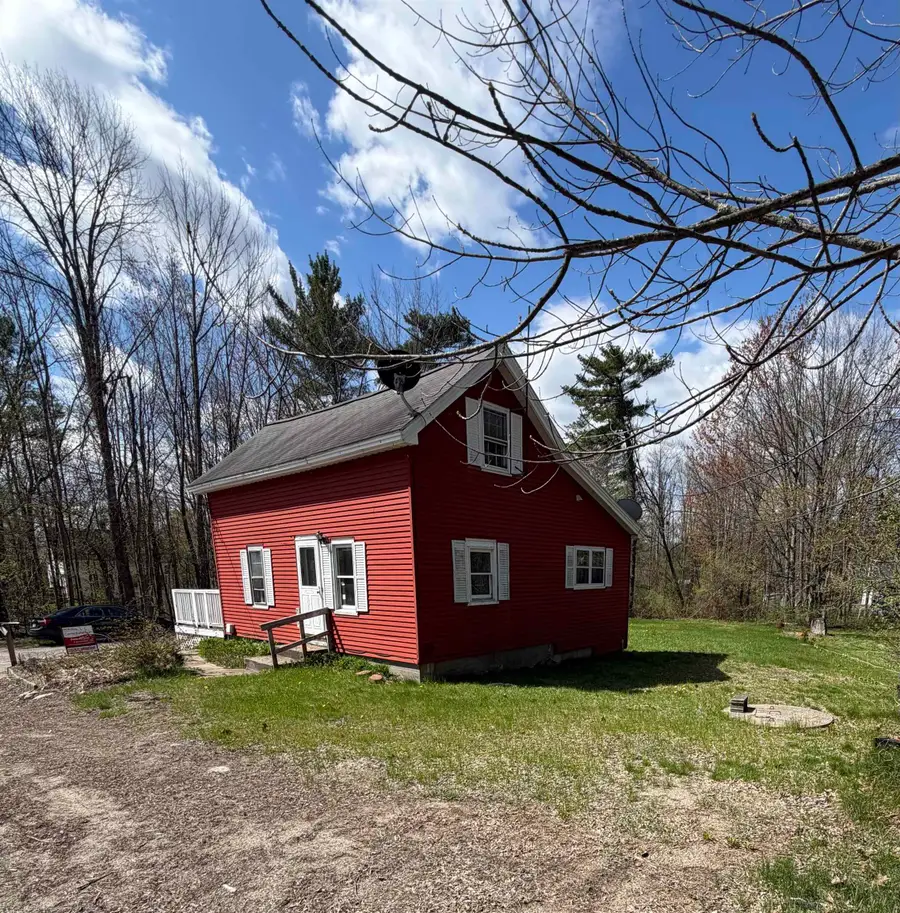 260 Charles Street, Farmington, NH 03835 - #2