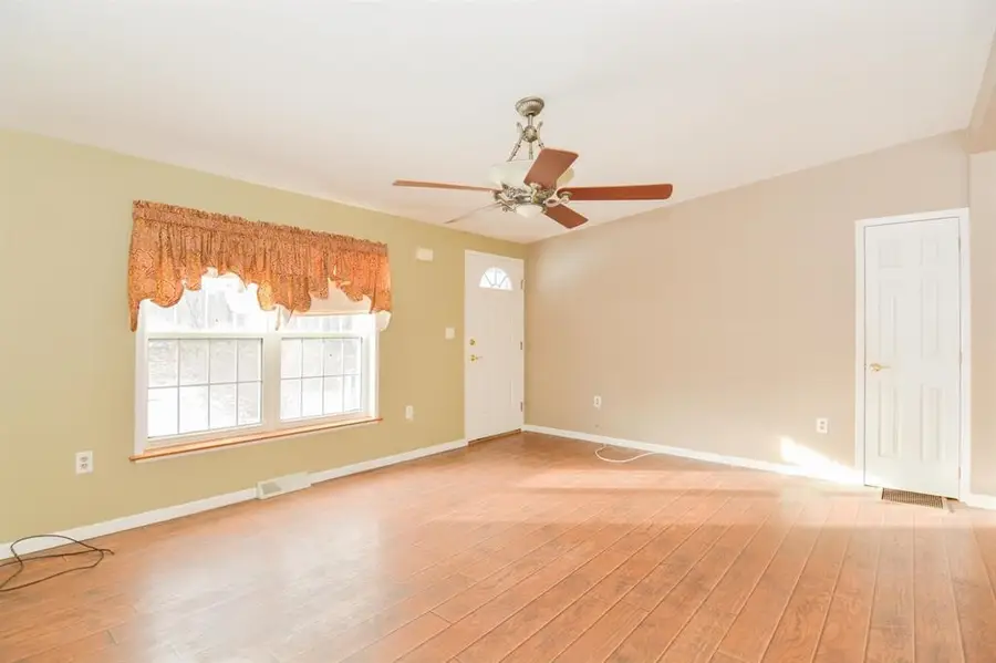 47 Campbell Drive, Salem, NH 03079 - #3