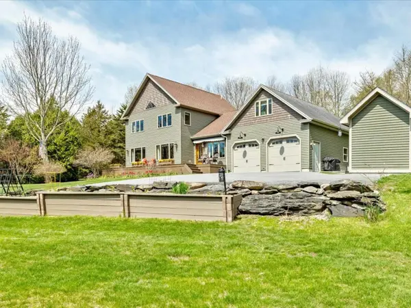 16 Sugarbush Road, Milton, VT 05468