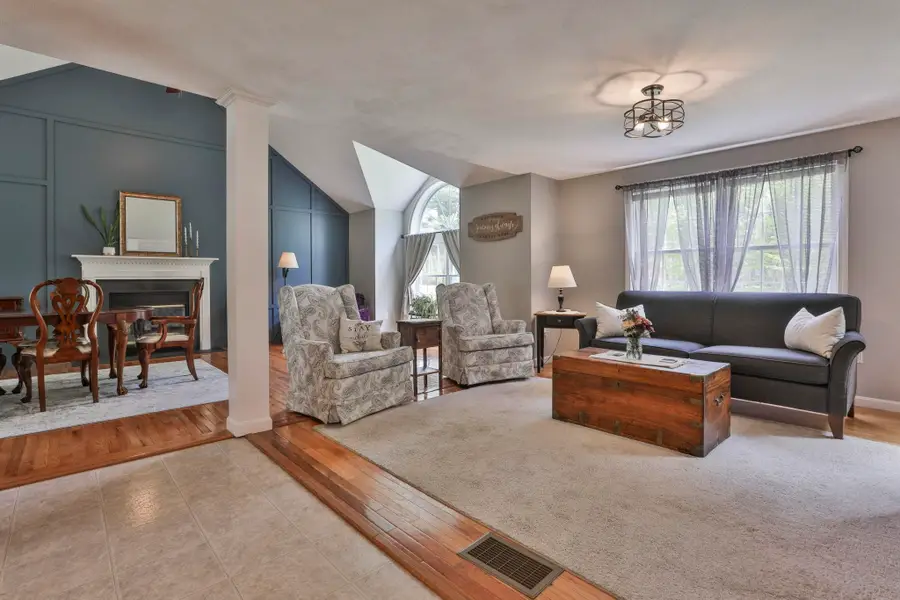 713 Raymond Road, Chester, NH 03036 - #2