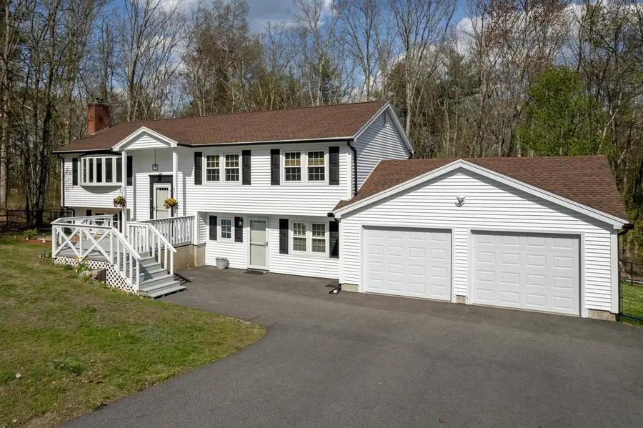 11 Mathew Drive, Merrimack, NH 03054 - #2