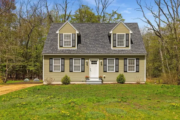 109 Langford Road, Raymond, NH 03077