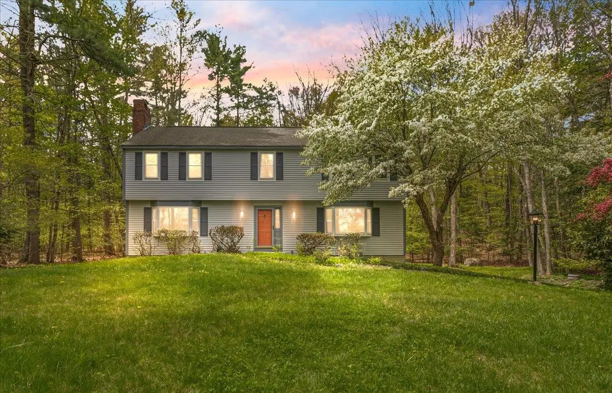 18 Winterberry Drive, Amherst, NH 03031 - #1