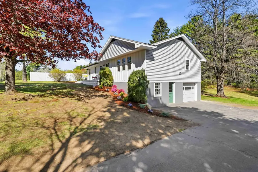 99 Pond Street, Salem, NH 03079 - #3