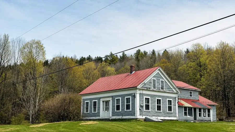 15 Daniels W Road, Albany, VT 05845 - #2