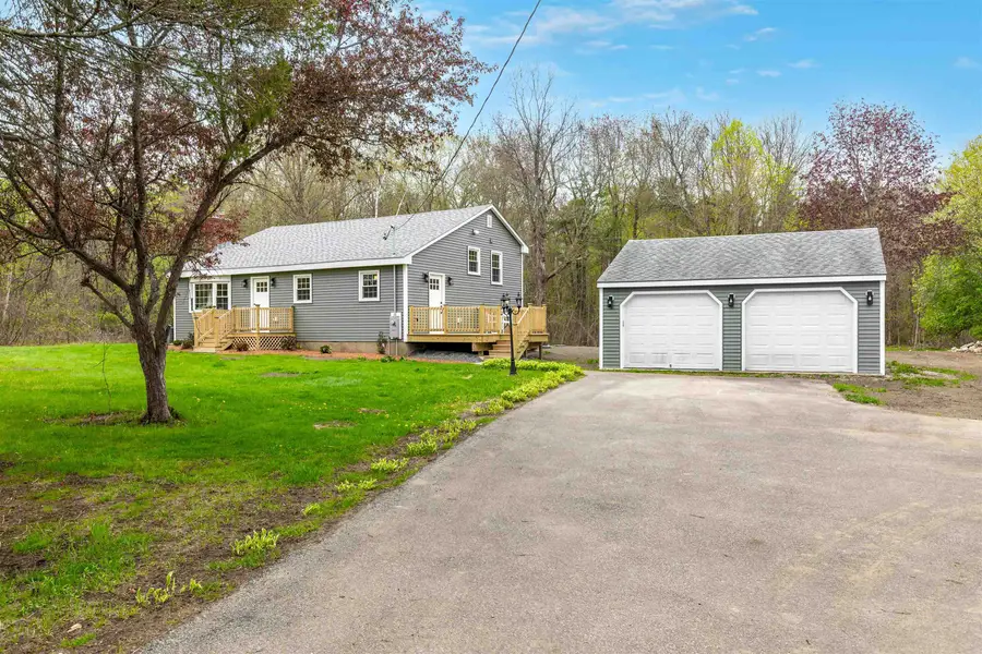 11 Merrimac Road, Newton, NH 03858 - #2