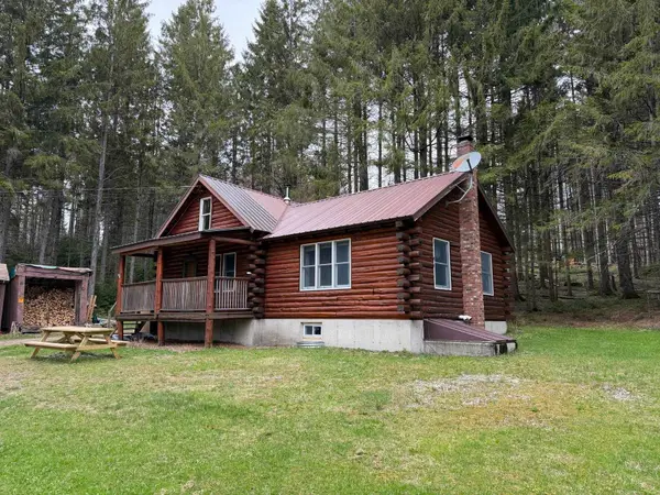 534 Curtis Road, Morgan, VT 95853