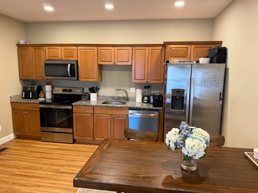 21 East Pearl Street, Nashua, NH 03060 - #2