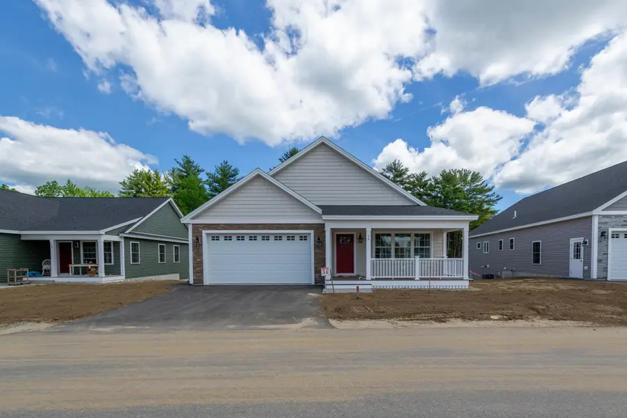 14 Mulberry Lane, Epping, NH 03042 - #2