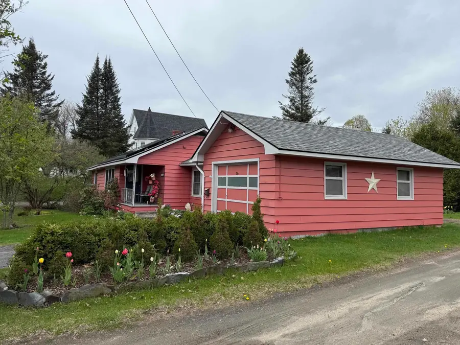 56 Emerson Street, Saint Johnsbury, VT 05819 - #3