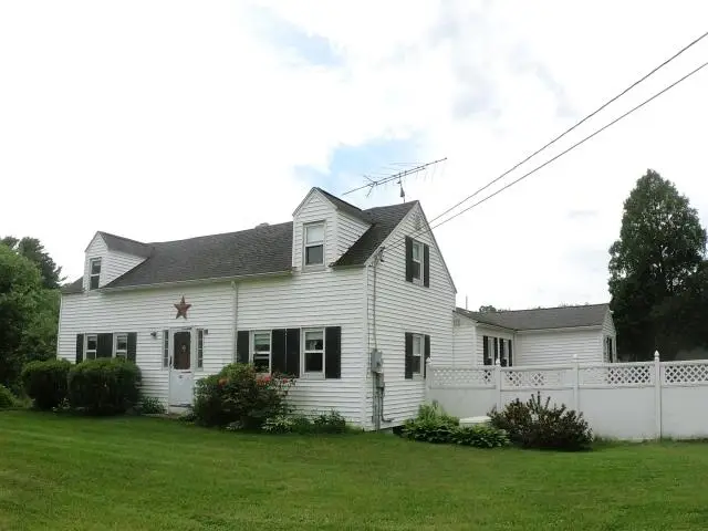 481 Boston Post Road, Amherst, NH 03031 - #1