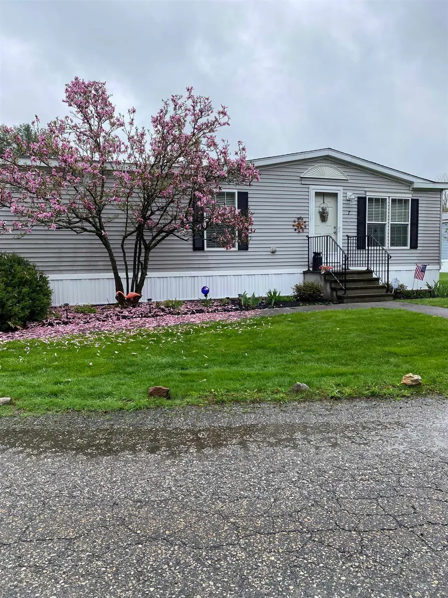 7 Sir Lancelot Drive, Exeter, NH 03833 - #2