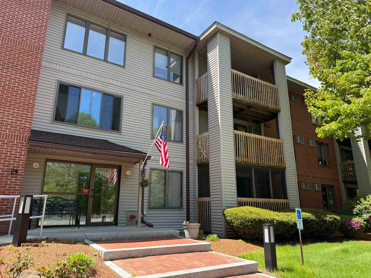300 Candlewood Park #314, Nashua, NH 03062 - #1