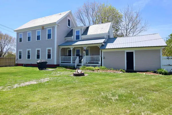 33 Court Street, Newport, NH 03773
