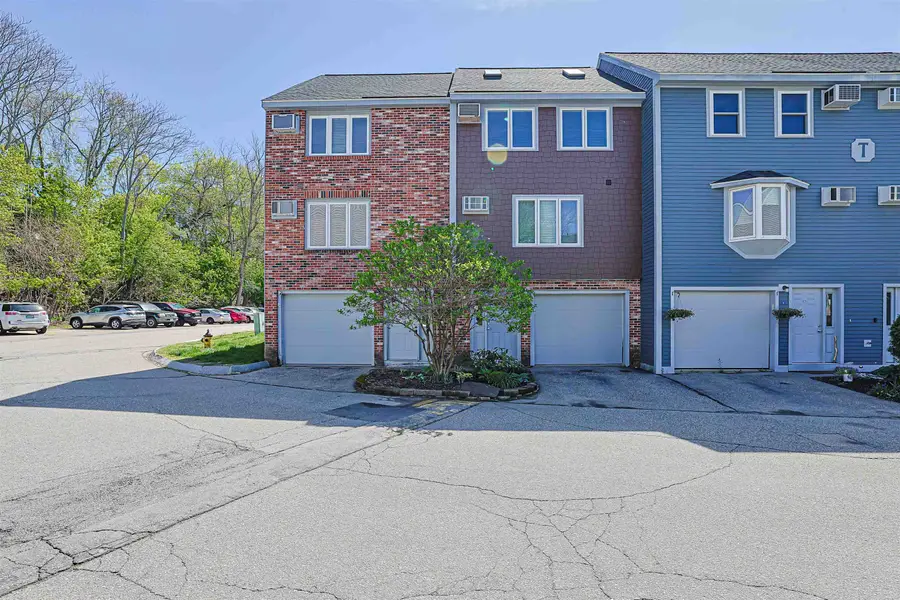 11 Valley West Way, Manchester, NH 03102 - #2